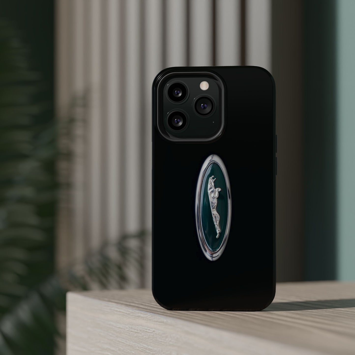 Magnetic Tough Cases, Classic Jaguar 'Leaper' Car Badge, Car Lover Gift, Protective iPhone Cover, Unique Design, Automotive Enthusiast